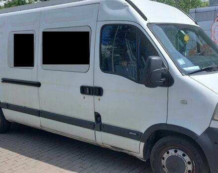 Белый Опель Movano, объемом двигателя 2.5 л и пробегом 250 тыс. км за 8000 $, фото 2 на Automoto.ua