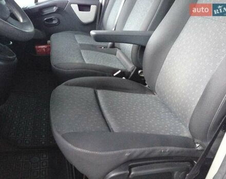 Білий Опель Movano, об'ємом двигуна 2.3 л та пробігом 215 тис. км за 18500 $, фото 11 на Automoto.ua