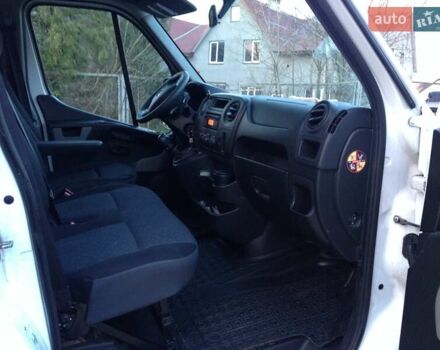 Білий Опель Movano, об'ємом двигуна 2.3 л та пробігом 215 тис. км за 18500 $, фото 12 на Automoto.ua