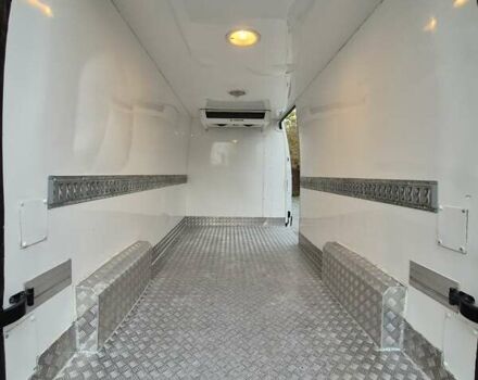 Білий Опель Movano, об'ємом двигуна 2.3 л та пробігом 226 тис. км за 17500 $, фото 13 на Automoto.ua