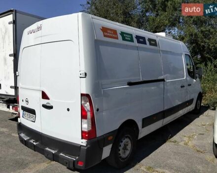 Білий Опель Movano, об'ємом двигуна 2.3 л та пробігом 400 тис. км за 16000 $, фото 11 на Automoto.ua