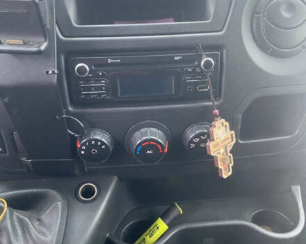 Білий Опель Movano, об'ємом двигуна 2.3 л та пробігом 330 тис. км за 12800 $, фото 5 на Automoto.ua