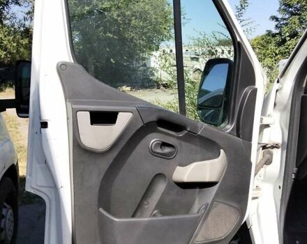 Білий Опель Movano, об'ємом двигуна 2.3 л та пробігом 400 тис. км за 16000 $, фото 10 на Automoto.ua