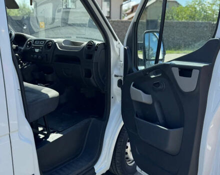 Белый Опель Movano, объемом двигателя 2.3 л и пробегом 340 тыс. км за 16500 $, фото 4 на Automoto.ua