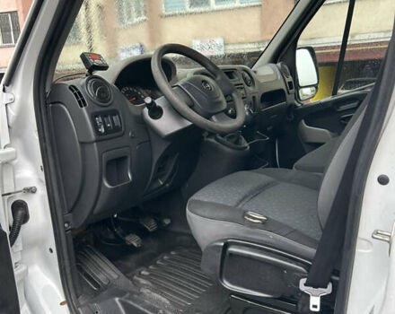 Белый Опель Movano, объемом двигателя 2.3 л и пробегом 214 тыс. км за 19500 $, фото 13 на Automoto.ua