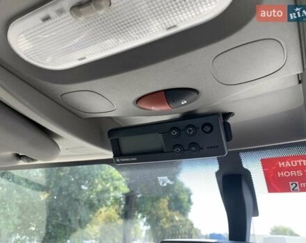 Білий Опель Movano, об'ємом двигуна 2.3 л та пробігом 192 тис. км за 19999 $, фото 17 на Automoto.ua