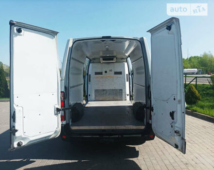 Білий Опель Movano, об'ємом двигуна 2.3 л та пробігом 437 тис. км за 16000 $, фото 13 на Automoto.ua