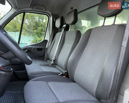 Белый Опель Movano, объемом двигателя 0 л и пробегом 128 тыс. км за 23999 $, фото 39 на Automoto.ua