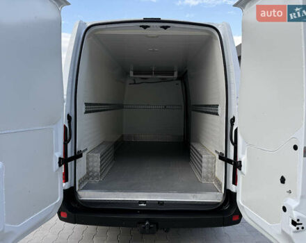 Білий Опель Movano, об'ємом двигуна 0 л та пробігом 230 тис. км за 21800 $, фото 31 на Automoto.ua