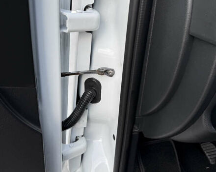 Білий Опель Movano, об'ємом двигуна 0 л та пробігом 230 тис. км за 21800 $, фото 46 на Automoto.ua