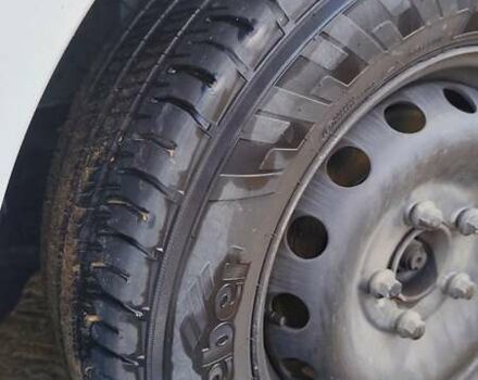 Белый Опель Movano, объемом двигателя 2.3 л и пробегом 400 тыс. км за 21300 $, фото 22 на Automoto.ua