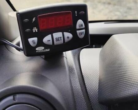 Белый Опель Movano, объемом двигателя 2.3 л и пробегом 400 тыс. км за 21300 $, фото 14 на Automoto.ua