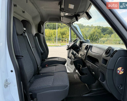 Білий Опель Movano, об'ємом двигуна 0 л та пробігом 230 тис. км за 21800 $, фото 52 на Automoto.ua