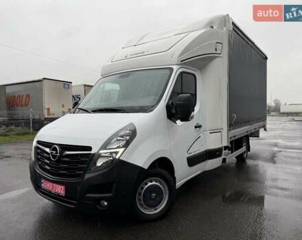 Белый Опель Movano, объемом двигателя 2.3 л и пробегом 303 тыс. км за 17900 $, фото 1 на Automoto.ua