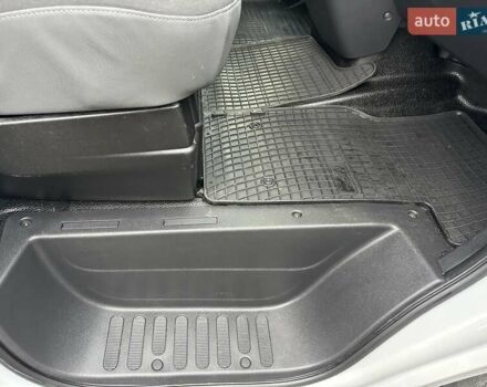 Белый Опель Movano, объемом двигателя 2.3 л и пробегом 367 тыс. км за 19600 $, фото 35 на Automoto.ua