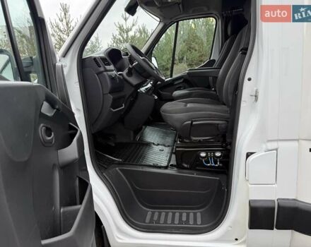 Белый Опель Movano, объемом двигателя 2.3 л и пробегом 314 тыс. км за 17900 $, фото 50 на Automoto.ua