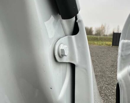 Белый Опель Movano, объемом двигателя 2.3 л и пробегом 367 тыс. км за 19600 $, фото 21 на Automoto.ua