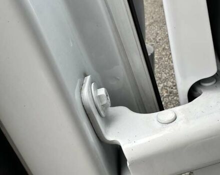 Белый Опель Movano, объемом двигателя 2.3 л и пробегом 367 тыс. км за 19600 $, фото 16 на Automoto.ua