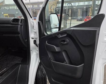 Білий Опель Movano, об'ємом двигуна 2.3 л та пробігом 204 тис. км за 23200 $, фото 19 на Automoto.ua