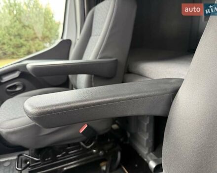 Белый Опель Movano, объемом двигателя 2.3 л и пробегом 314 тыс. км за 17900 $, фото 54 на Automoto.ua