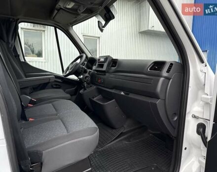 Белый Опель Movano, объемом двигателя 2.3 л и пробегом 314 тыс. км за 18500 $, фото 60 на Automoto.ua