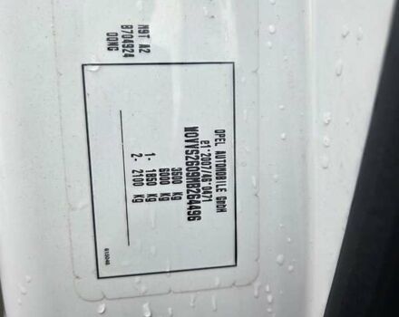 Білий Опель Movano, об'ємом двигуна 2.3 л та пробігом 204 тис. км за 23200 $, фото 2 на Automoto.ua