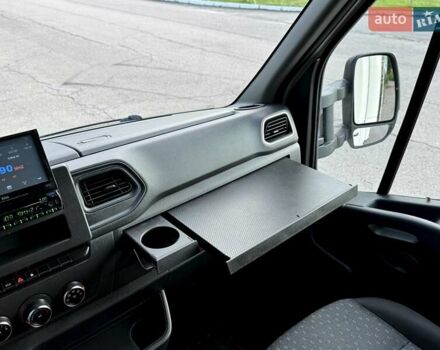 Белый Опель Movano, объемом двигателя 2.3 л и пробегом 319 тыс. км за 18900 $, фото 32 на Automoto.ua