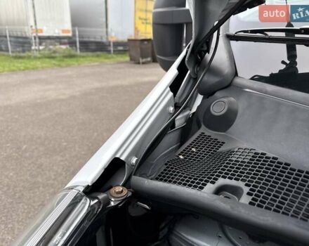 Белый Опель Movano, объемом двигателя 2.3 л и пробегом 314 тыс. км за 18500 $, фото 75 на Automoto.ua