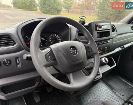 Белый Опель Movano, объемом двигателя 2.3 л и пробегом 314 тыс. км за 17900 $, фото 56 на Automoto.ua