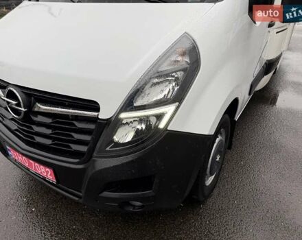Белый Опель Movano, объемом двигателя 2.3 л и пробегом 303 тыс. км за 17900 $, фото 26 на Automoto.ua