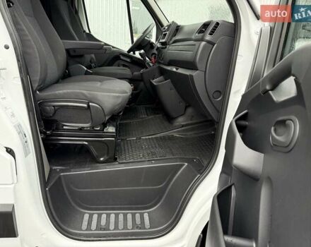 Белый Опель Movano, объемом двигателя 2.3 л и пробегом 303 тыс. км за 17900 $, фото 46 на Automoto.ua