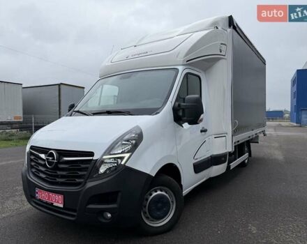 Белый Опель Movano, объемом двигателя 2.3 л и пробегом 314 тыс. км за 17900 $, фото 1 на Automoto.ua