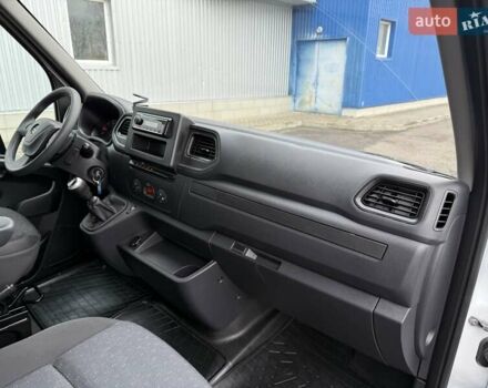 Белый Опель Movano, объемом двигателя 2.3 л и пробегом 314 тыс. км за 17900 $, фото 66 на Automoto.ua