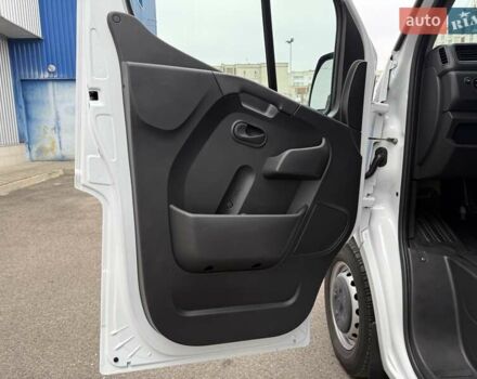 Белый Опель Movano, объемом двигателя 2.3 л и пробегом 314 тыс. км за 18500 $, фото 43 на Automoto.ua