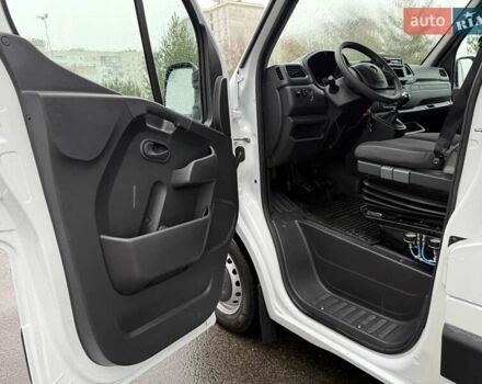 Белый Опель Movano, объемом двигателя 2.3 л и пробегом 303 тыс. км за 17900 $, фото 32 на Automoto.ua