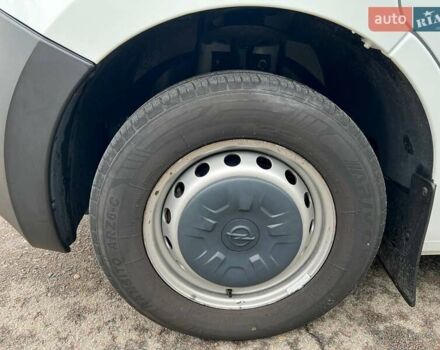 Белый Опель Movano, объемом двигателя 2.3 л и пробегом 329 тыс. км за 21999 $, фото 46 на Automoto.ua