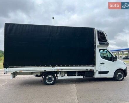 Белый Опель Movano, объемом двигателя 2.3 л и пробегом 329 тыс. км за 21999 $, фото 1 на Automoto.ua