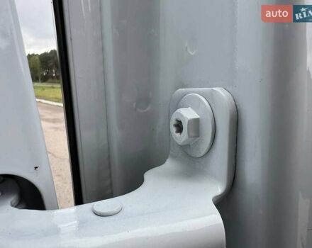 Белый Опель Movano, объемом двигателя 2.3 л и пробегом 329 тыс. км за 21999 $, фото 62 на Automoto.ua