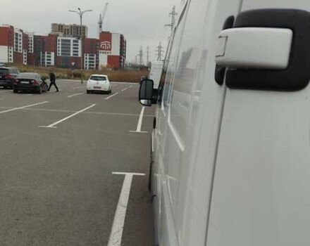 Белый Опель Movano, объемом двигателя 2.5 л и пробегом 521 тыс. км за 8800 $, фото 2 на Automoto.ua