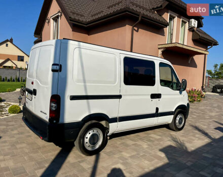 Белый Опель Movano, объемом двигателя 2.46 л и пробегом 400 тыс. км за 7800 $, фото 6 на Automoto.ua