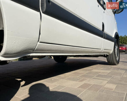 Белый Опель Movano, объемом двигателя 2.46 л и пробегом 400 тыс. км за 7800 $, фото 5 на Automoto.ua