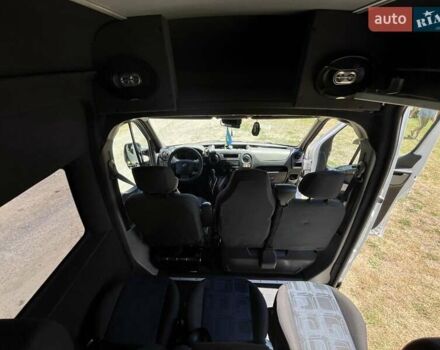 Білий Опель Movano, об'ємом двигуна 2.3 л та пробігом 497 тис. км за 13300 $, фото 14 на Automoto.ua