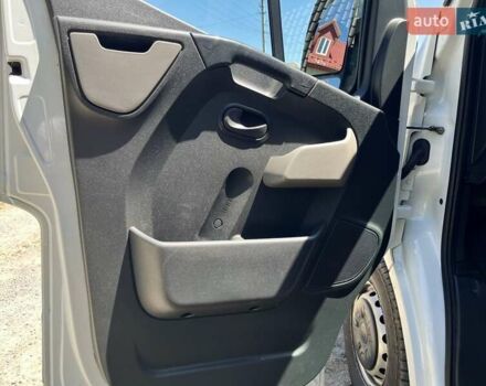 Білий Опель Movano, об'ємом двигуна 2.3 л та пробігом 497 тис. км за 13300 $, фото 18 на Automoto.ua