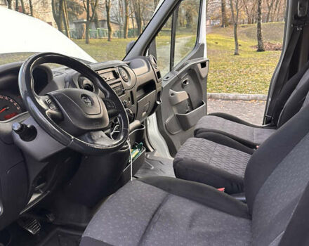 Белый Опель Movano, объемом двигателя 2.3 л и пробегом 581 тыс. км за 13900 $, фото 6 на Automoto.ua