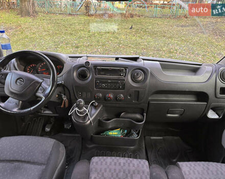 Белый Опель Movano, объемом двигателя 2.3 л и пробегом 581 тыс. км за 13900 $, фото 5 на Automoto.ua