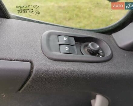 Белый Опель Movano, объемом двигателя 2.3 л и пробегом 286 тыс. км за 14000 $, фото 5 на Automoto.ua