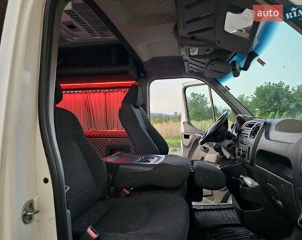 Белый Опель Movano, объемом двигателя 2.3 л и пробегом 455 тыс. км за 16500 $, фото 17 на Automoto.ua