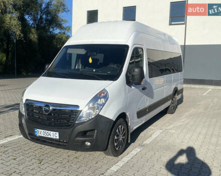 Белый Опель Movano, объемом двигателя 2.3 л и пробегом 390 тыс. км за 21000 $, фото 1 на Automoto.ua