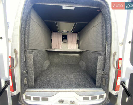 Белый Опель Movano, объемом двигателя 2.3 л и пробегом 390 тыс. км за 21000 $, фото 30 на Automoto.ua