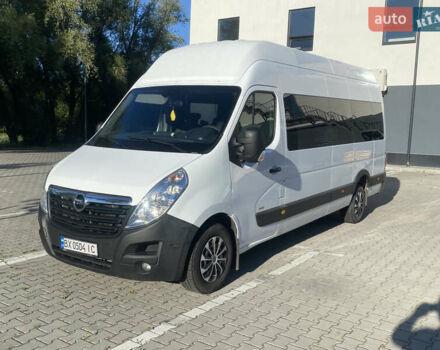 Белый Опель Movano, объемом двигателя 2.3 л и пробегом 390 тыс. км за 21000 $, фото 2 на Automoto.ua